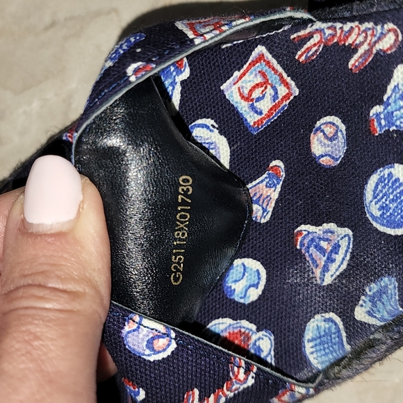 CHANEL BADMINTON CANVAS STRAPPY WEDGE SANDAL SIZE 9 - Picture 3 of 8